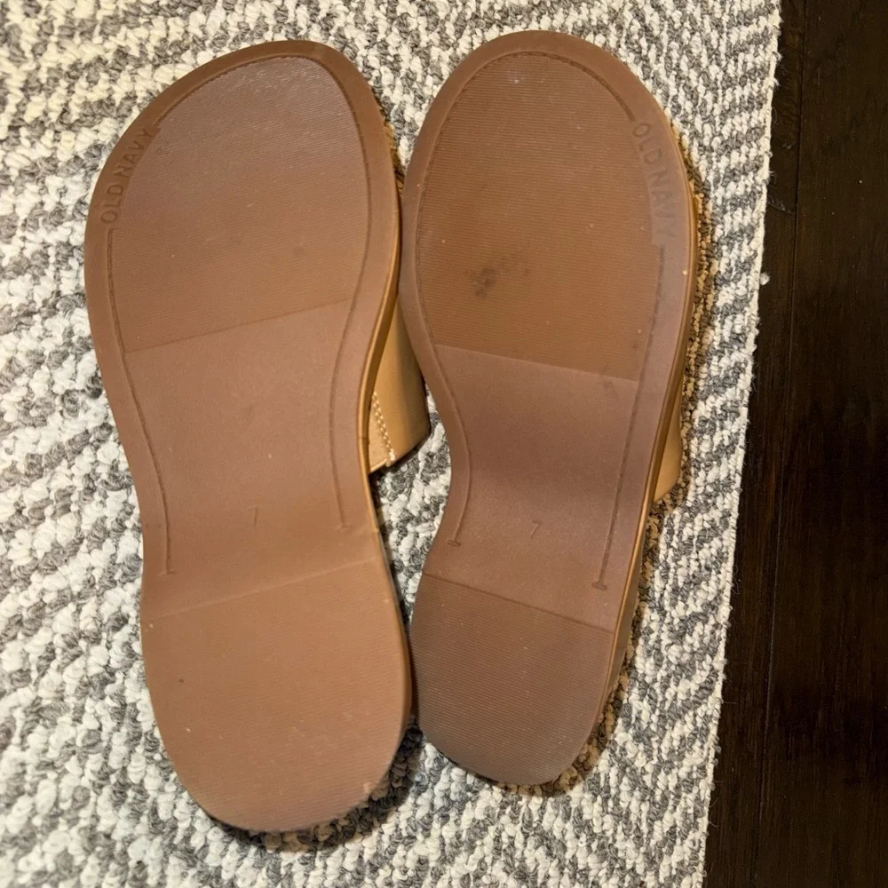 Old Navy comfortable stylish